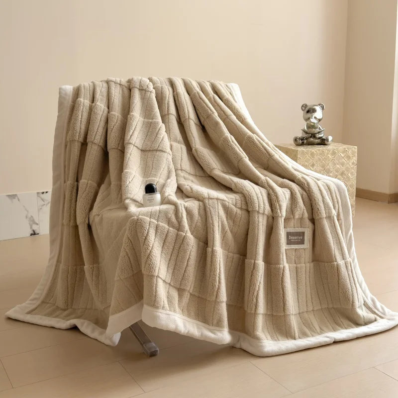 Veluvina™ - Reversible Jacquard Velvet Coral Fleece Blanket