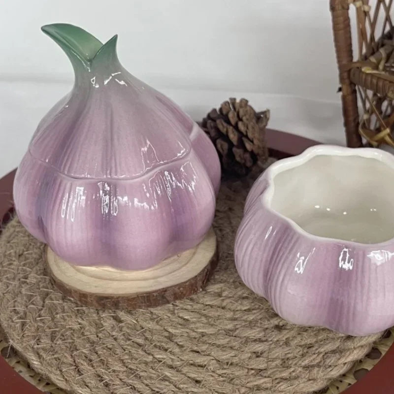 Ceramic Garlic Storage Jar with Bamboo Lid