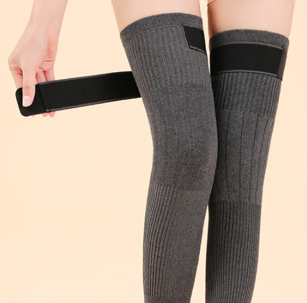 Cozy Cashmere Knee Warmers for Warmth and Comfort