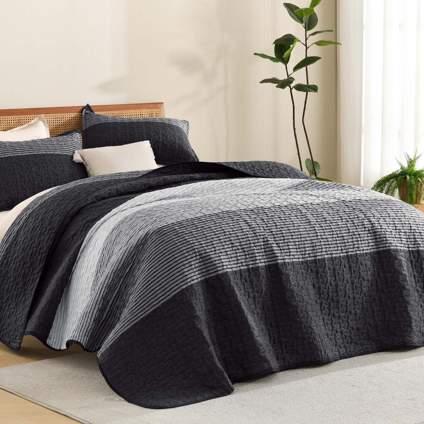 Striped Quilt Set with Cozy Cloudlike Comfort