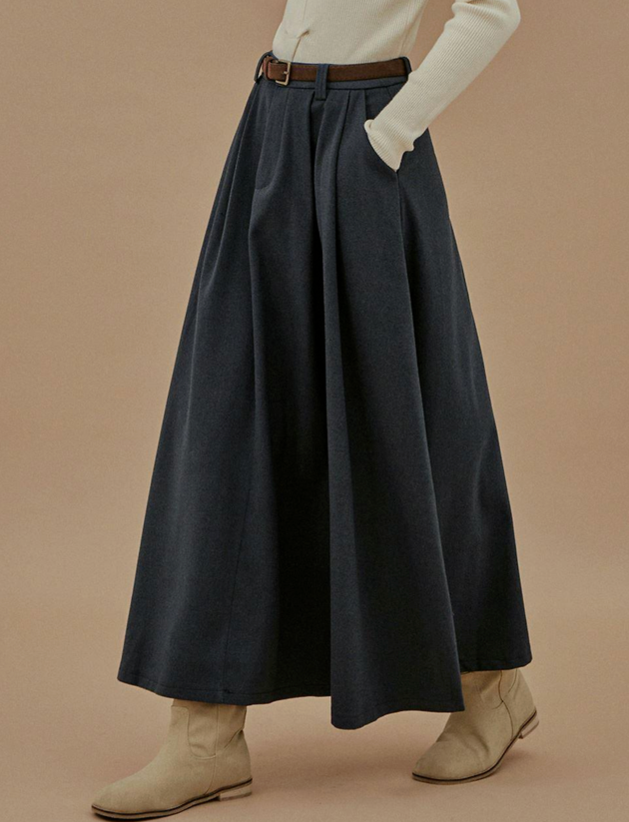 Elegant Long Pleated High-Waist Skirt