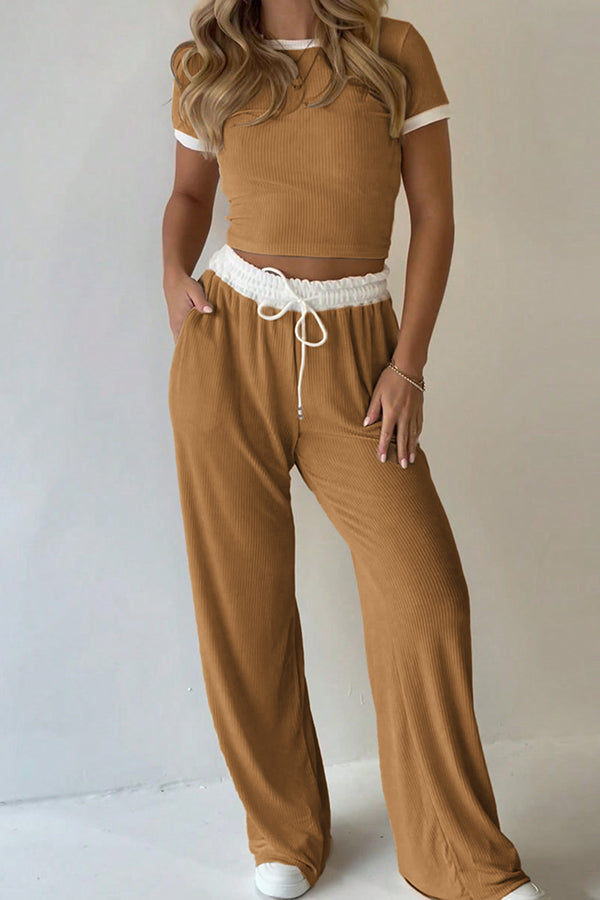 Casual Two-Piece Set with Round Neck Top and Elastic Waist Pants