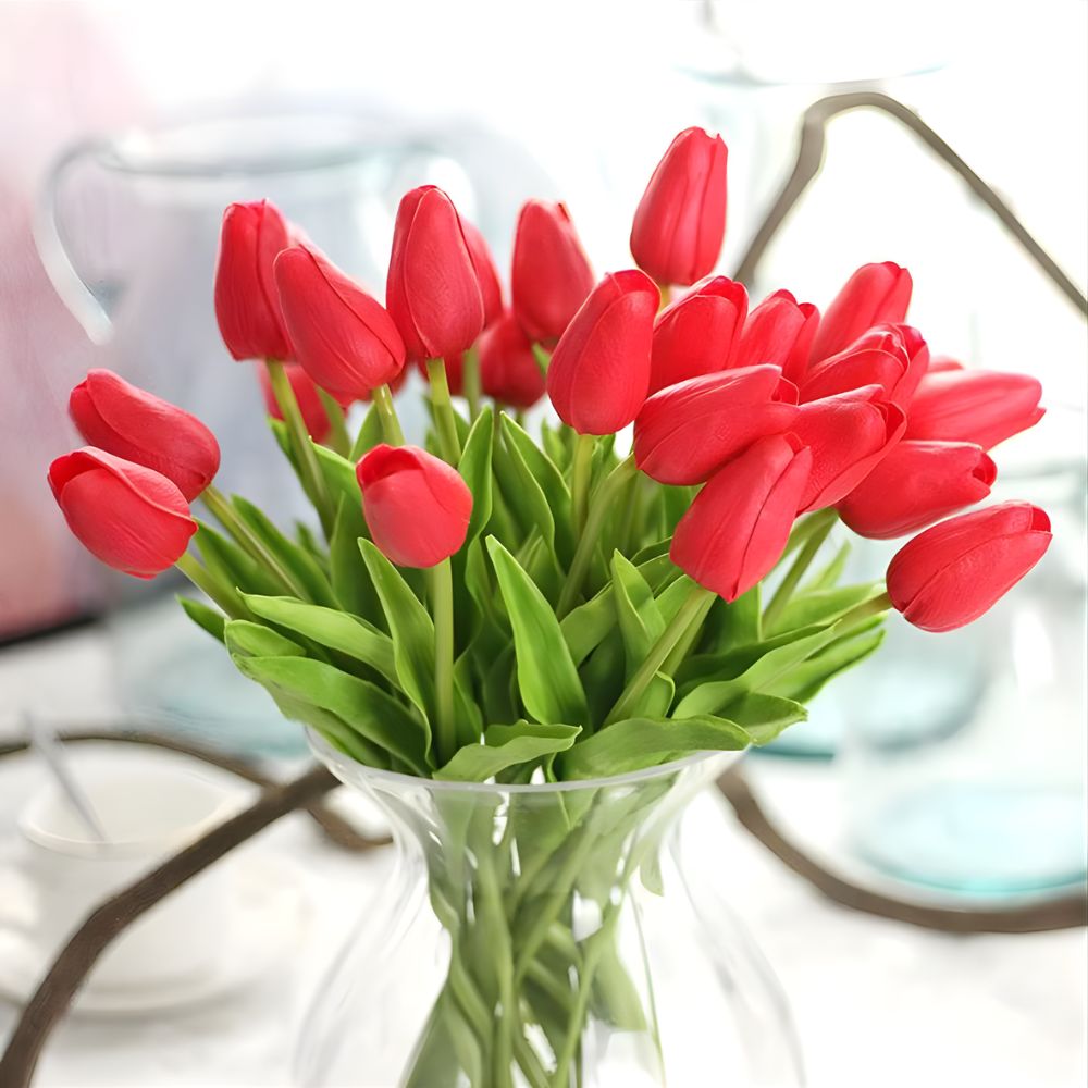 BloomAura - Vibrant Tulips That Never Wilt or Need Watering