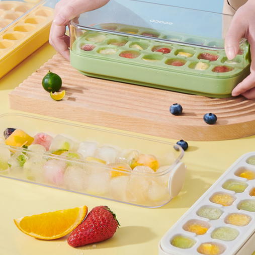 Flexible Silicone Ice Cube Trays for Easy Home Ice Making