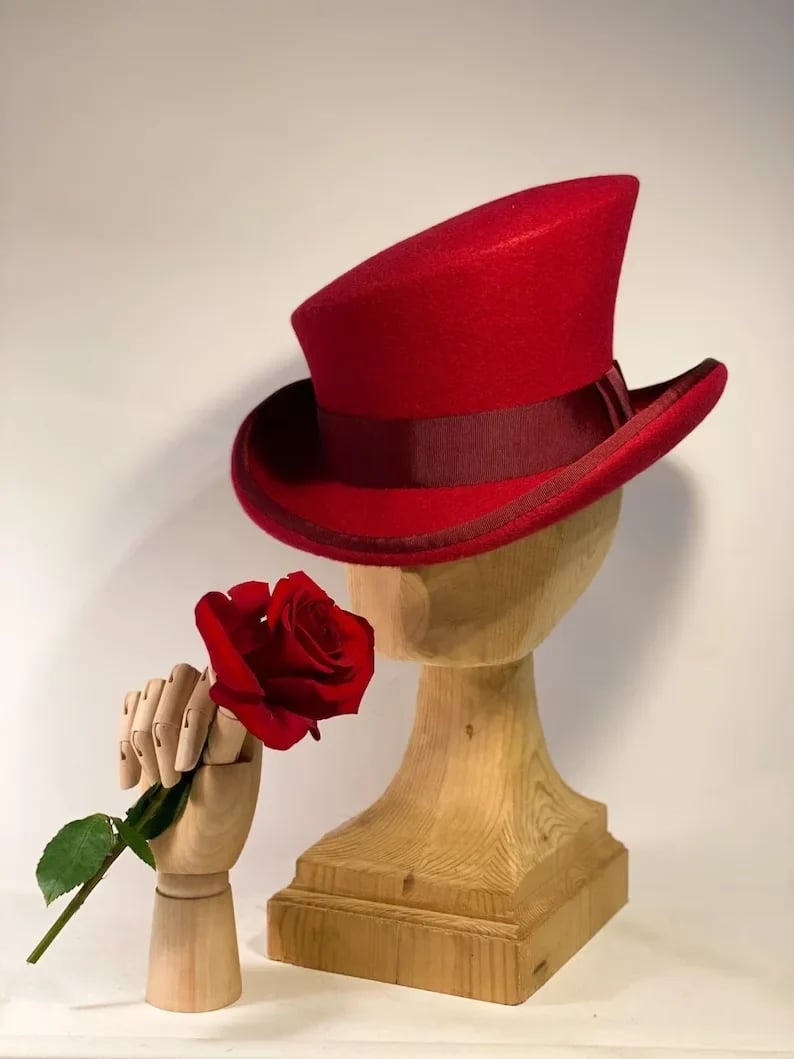 Sleek Twist Knit Hat for Effortless Style