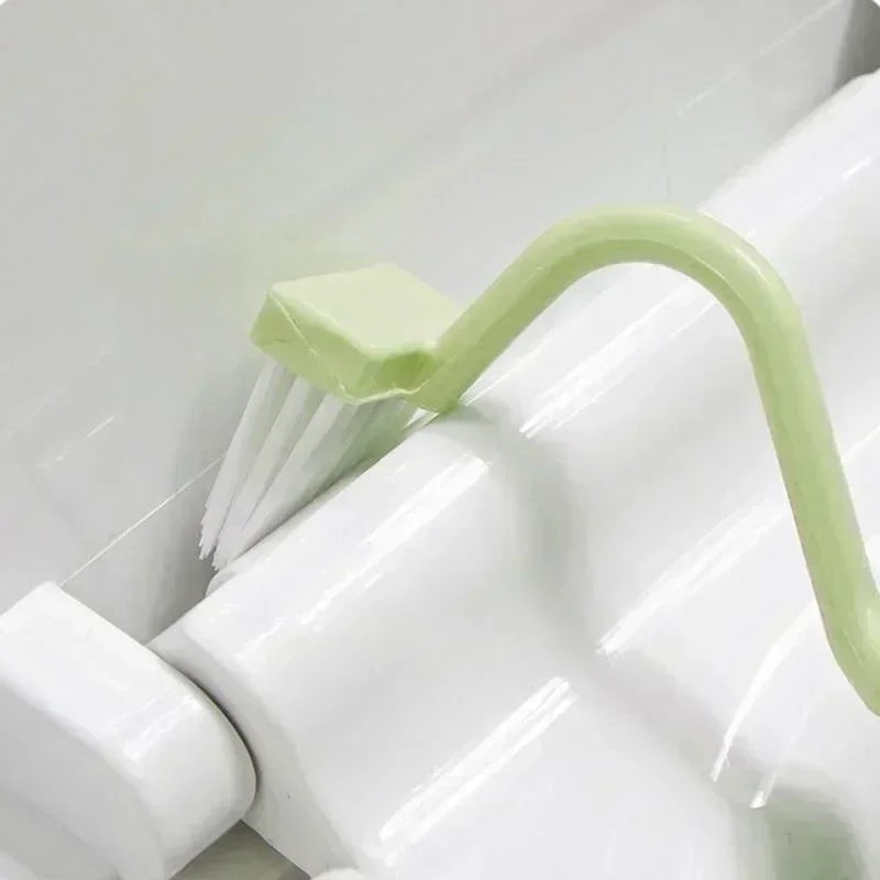 FlexiClean™ - 360° Rotating Toilet Brush for Easy Cleaning