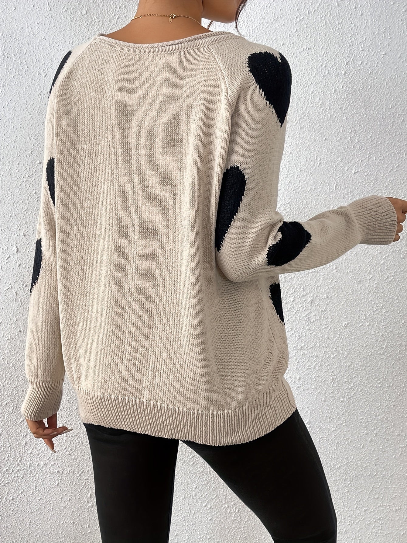 Cozy Heart Pattern Sweater for Romantic Winter Style