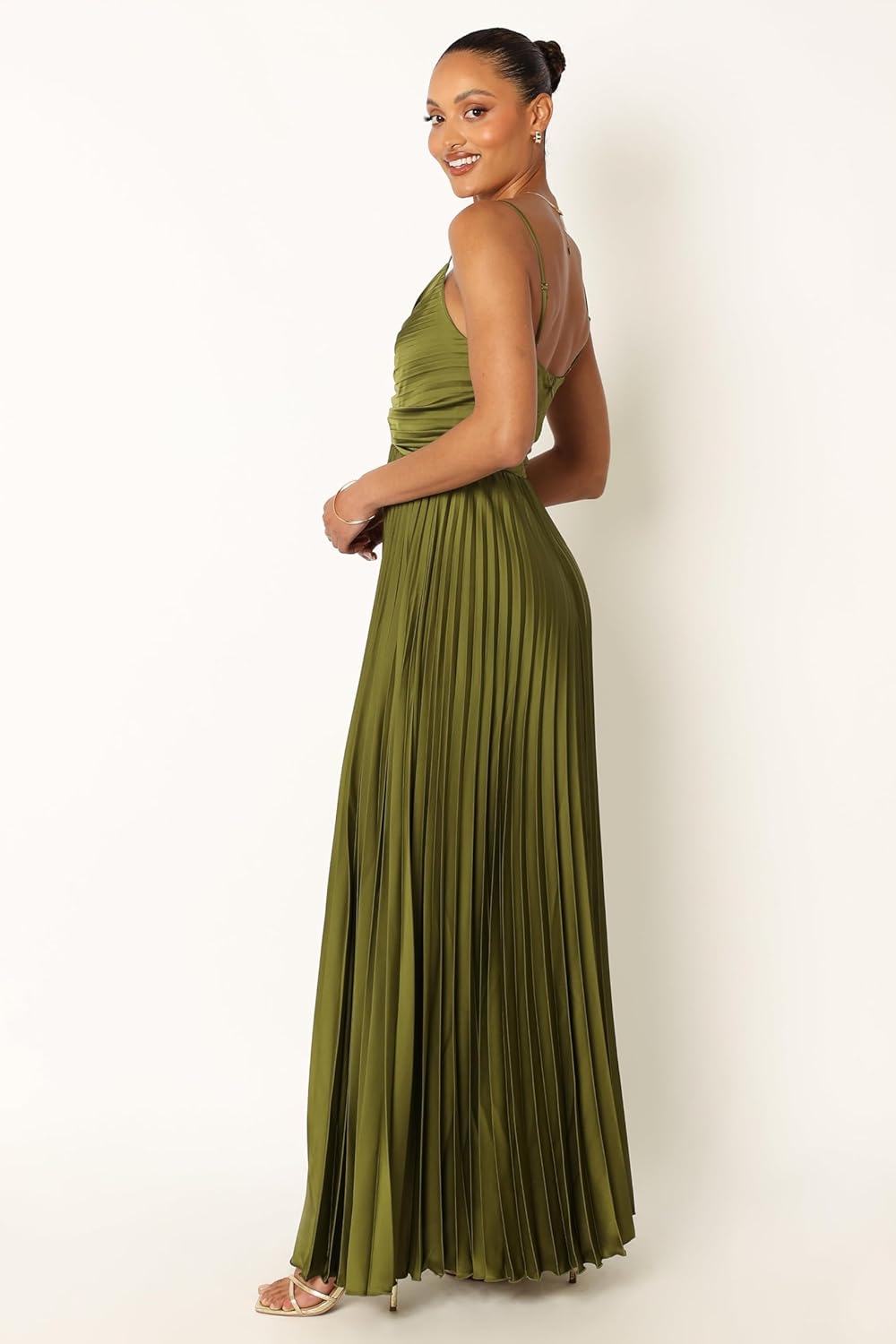 Elegant Pleated Midi Dress for Formal Occasions