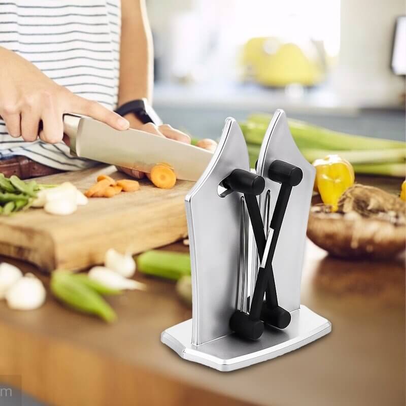 Compact Easy-Use Knife Sharpener for Razor Sharp Blades