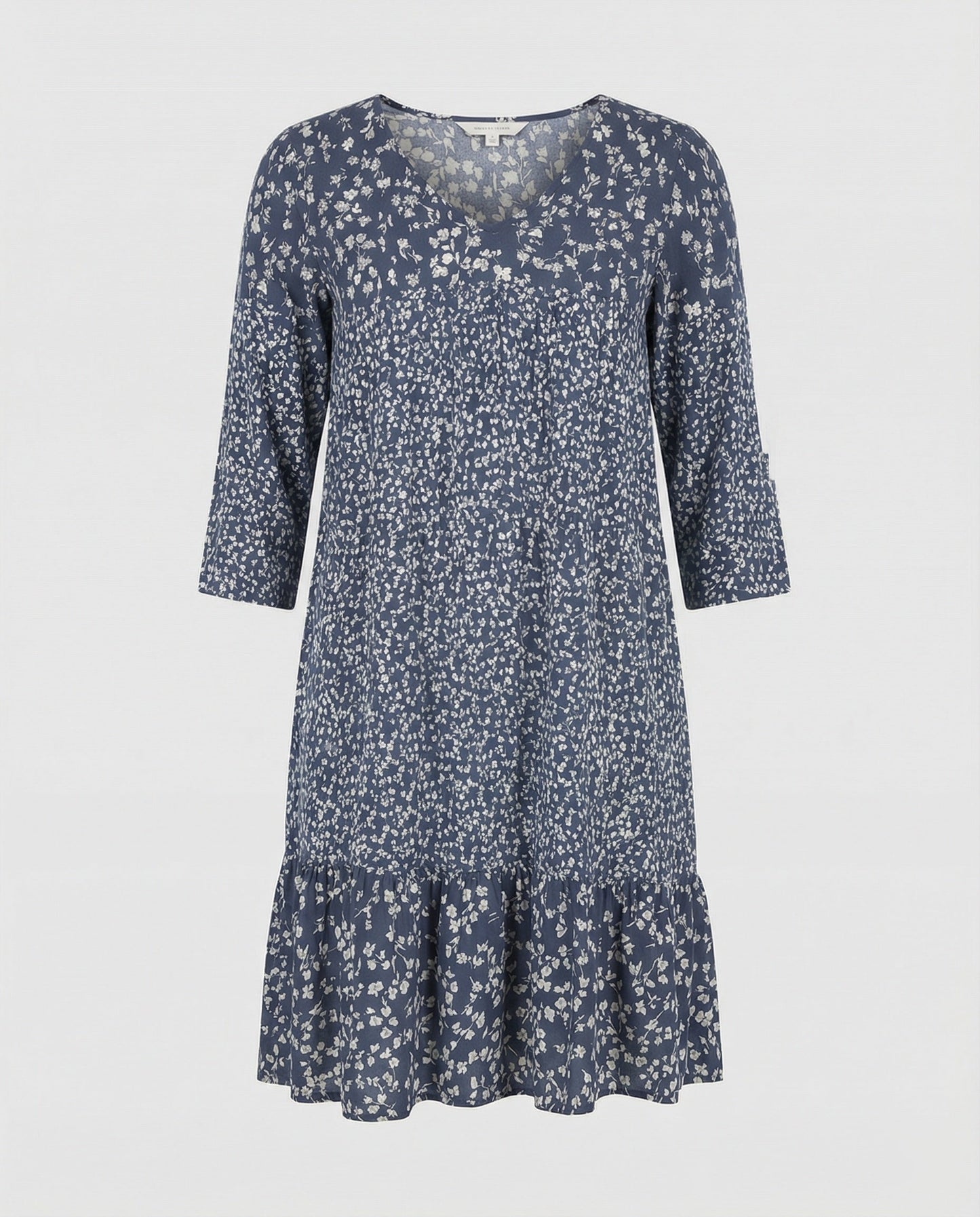 Elegant Women's Dress for Versatile Comfort