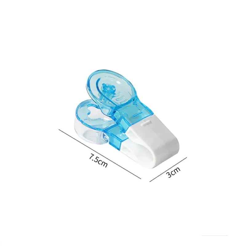 Compact Portable Pill Remover and Storage Box for On-the-Go Health