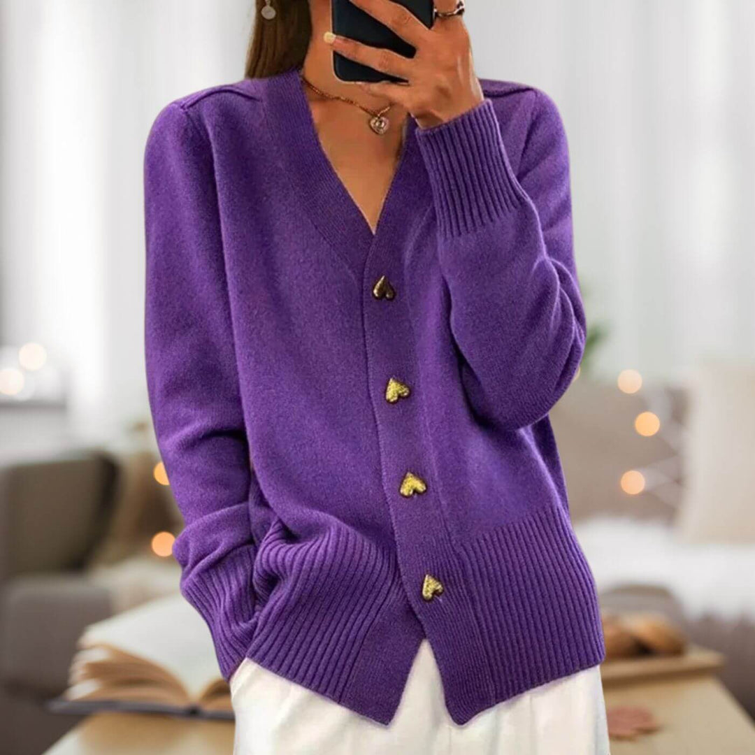 Elegant knit cardigan with heart-shaped button details