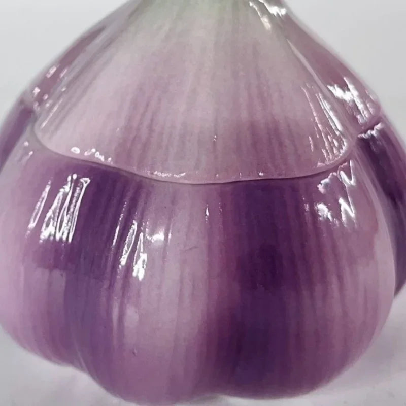 Ceramic Garlic Storage Jar with Bamboo Lid