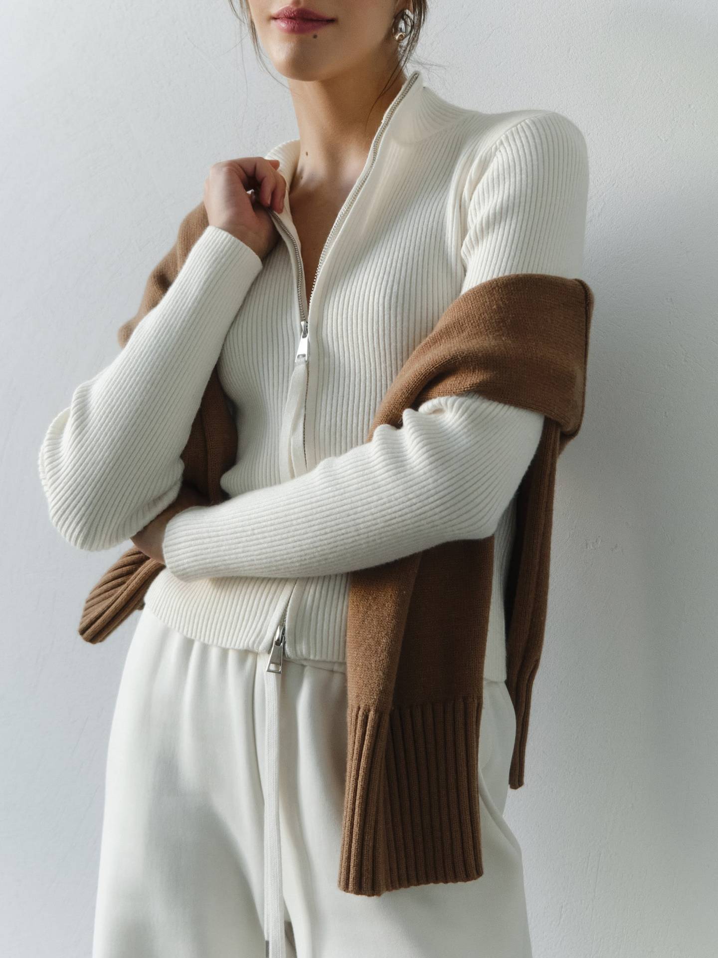 Cozy Ribbed Knit Sweater with High Zipper Detail