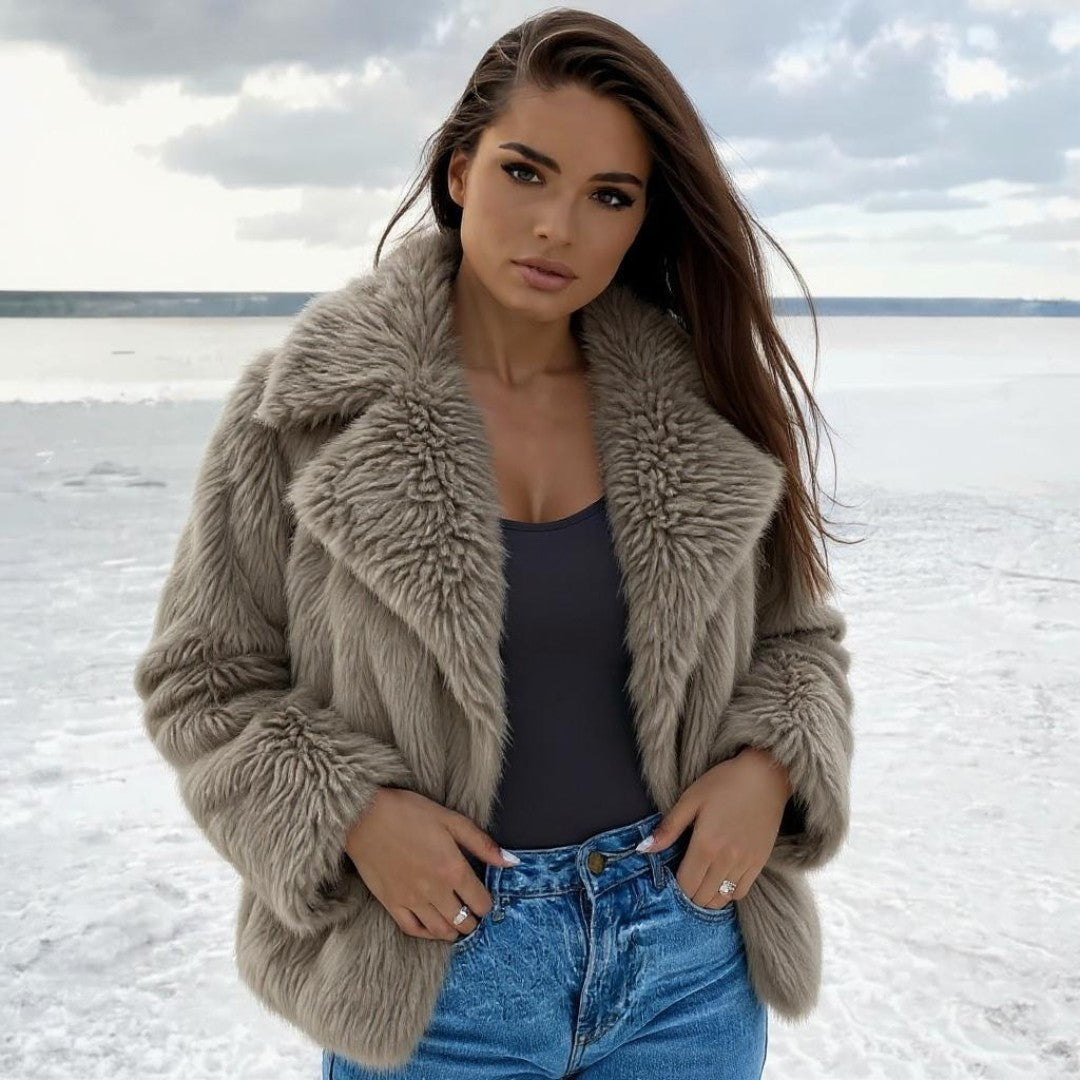Elegant Faux Fur Coat with Voluminous Collar