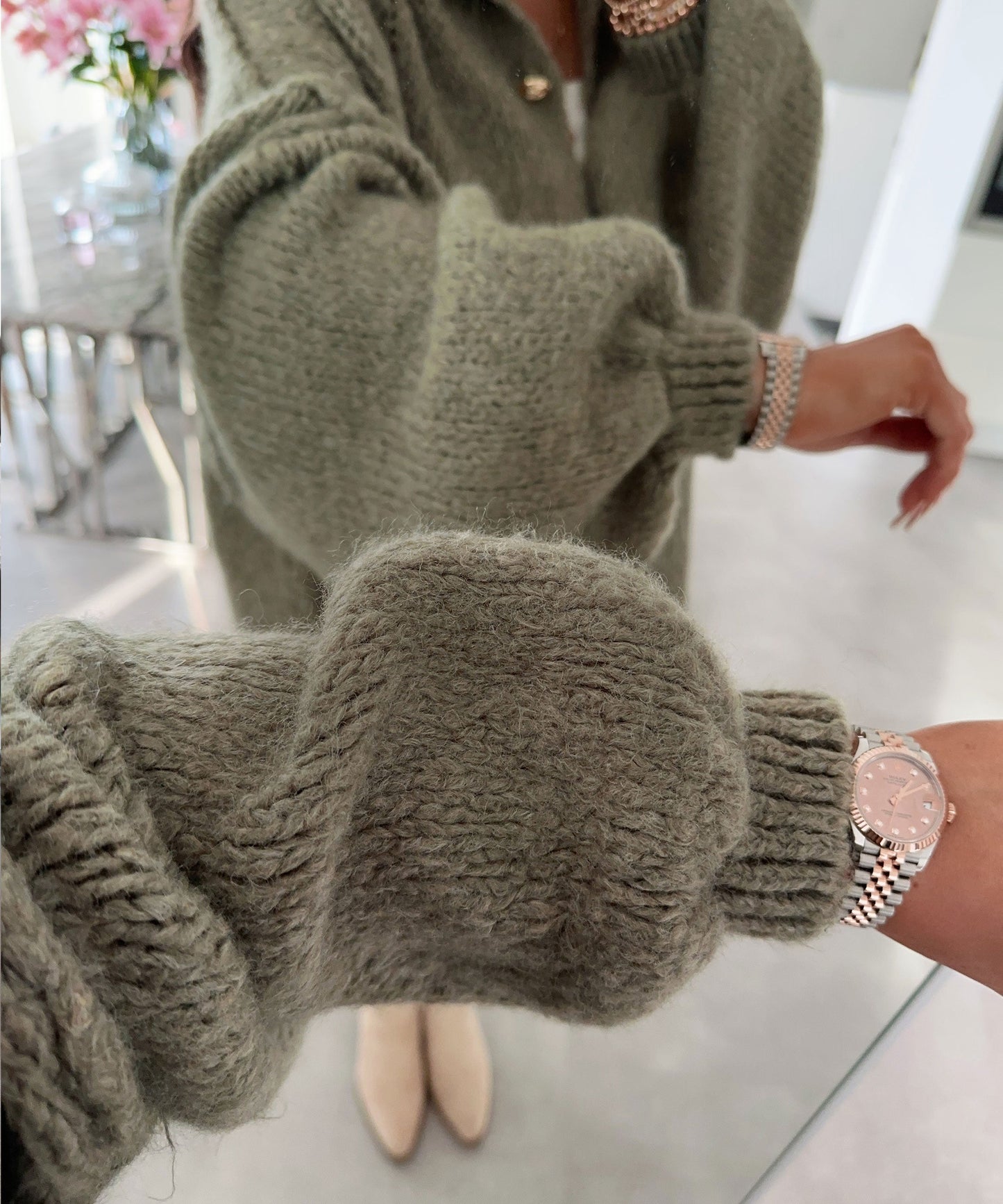Cozy Oversized Knit Cardigan in Soft Khaki
