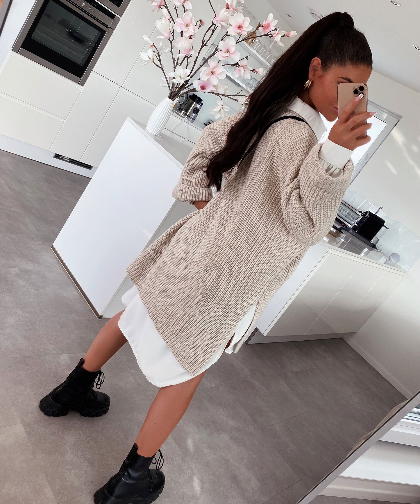 Cozy Oversized Knit Sweater in Soft Beige