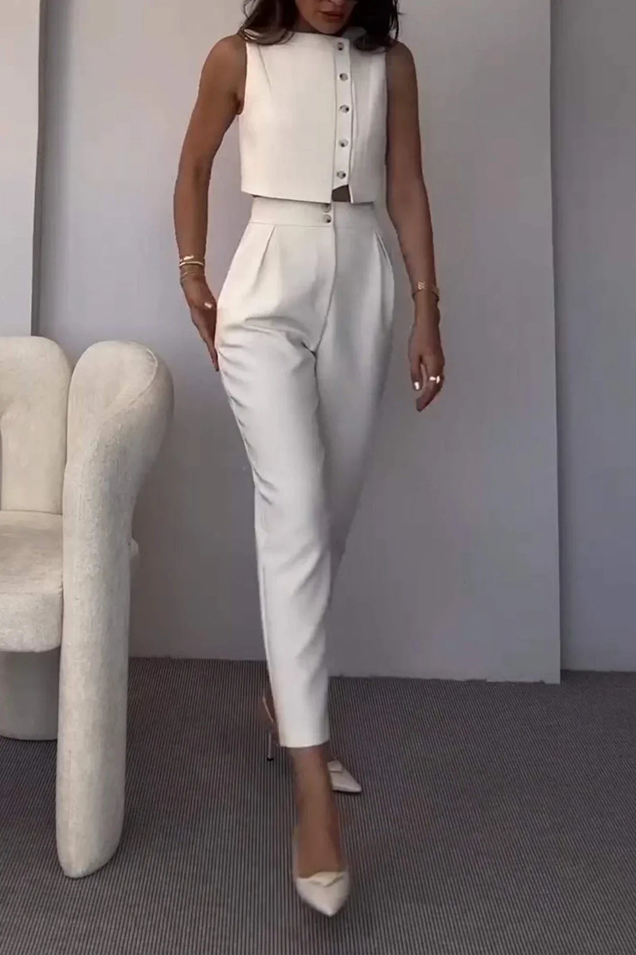 Sleek Tailored Blazer for Effortless Confidence