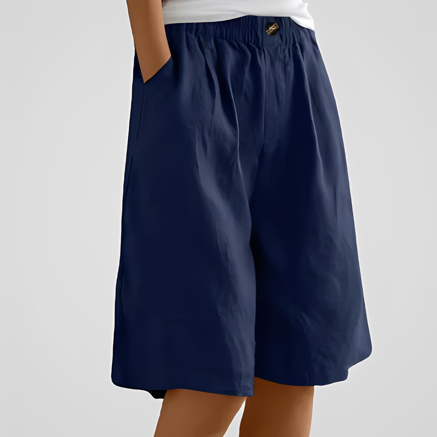 Women’s Lightweight Loose Summer Shorts with Modern Comfortable Style