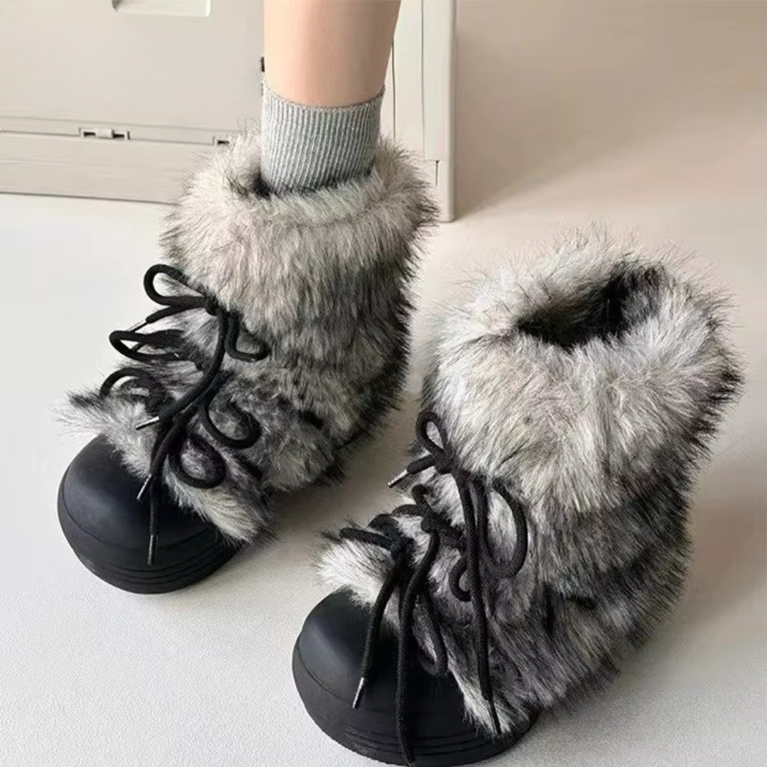 Cozy Fur-Lined Winter Boots
