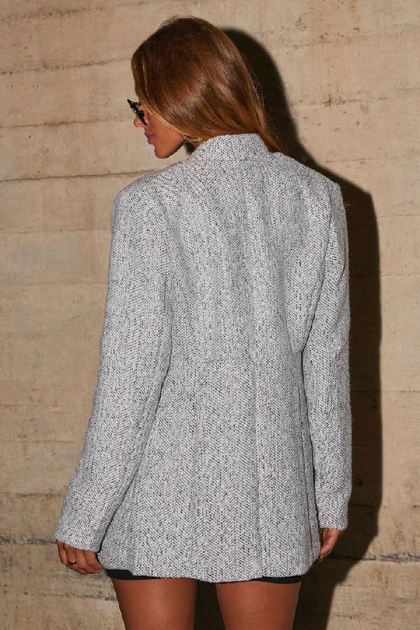 Chic Heather Grey Pocketed Coat for Everyday Style