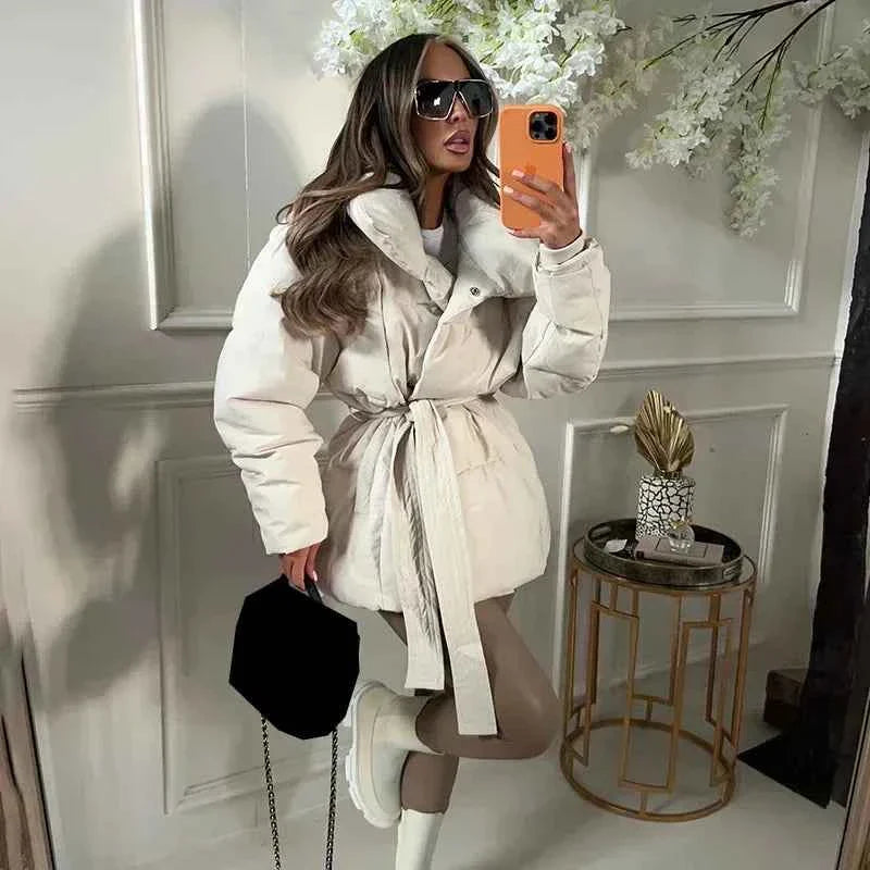 Women's Belted Puffer Coat with Wide Collar and Cozy Lining