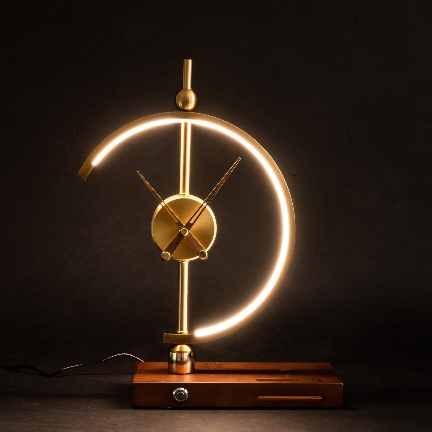 GlowCharge - Clear Desk, Bright Light, Wireless Phone Charging Made Easy