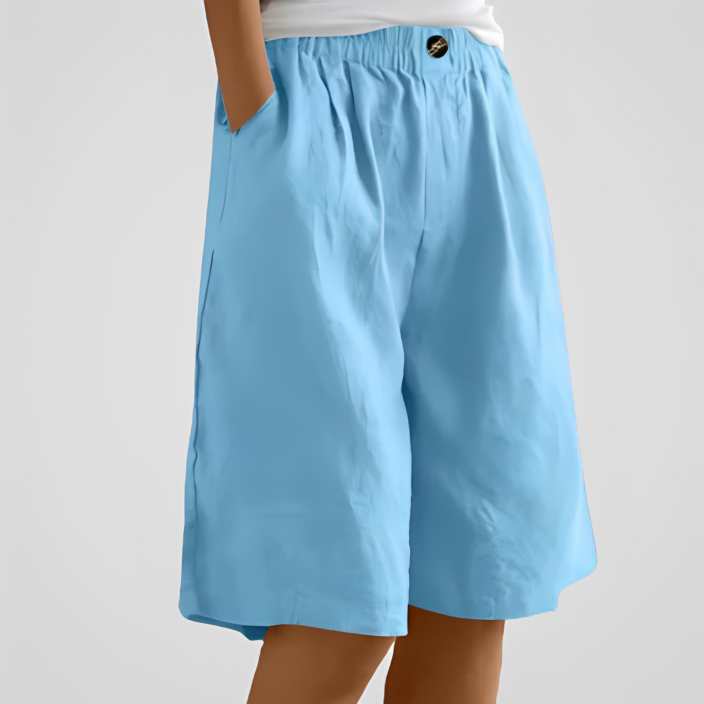 Women’s Lightweight Loose Summer Shorts with Modern Comfortable Style