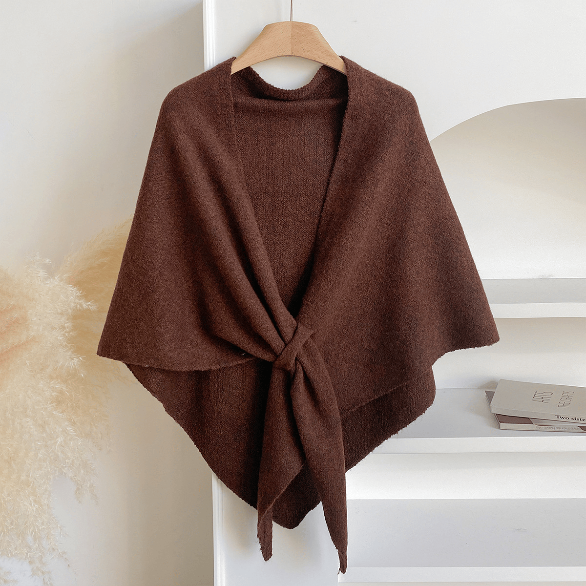 Cozy Lightweight Scarf for Everyday Style