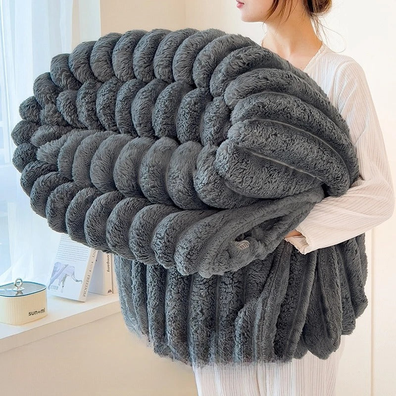 SnugDream™ - Cozy Fitted Sheet Plush Blanket for Ultimate Comfort