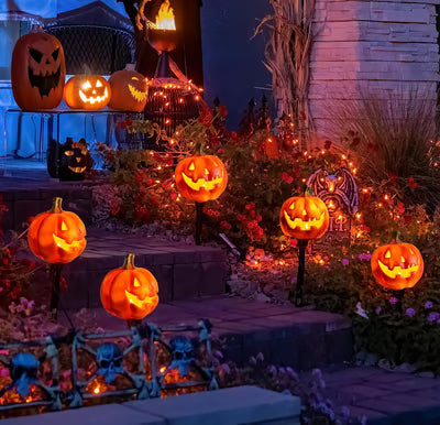 Solar Pumpkin Lantern Outdoor Halloween Decor with Warm Glow