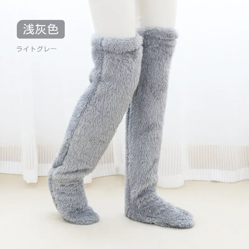 Cozy Warm Winter Hoodie for Cold Evenings