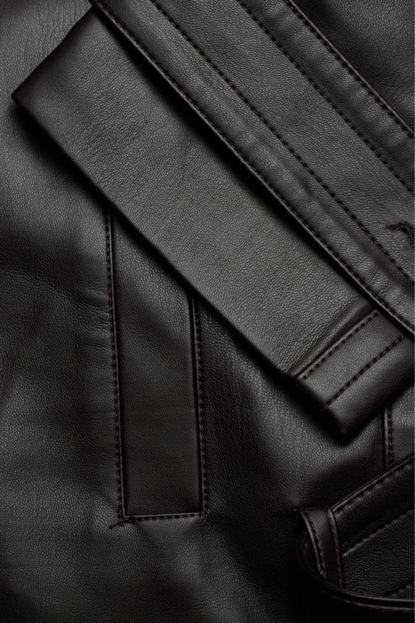 Sleek Lightweight Windbreaker Jacket
