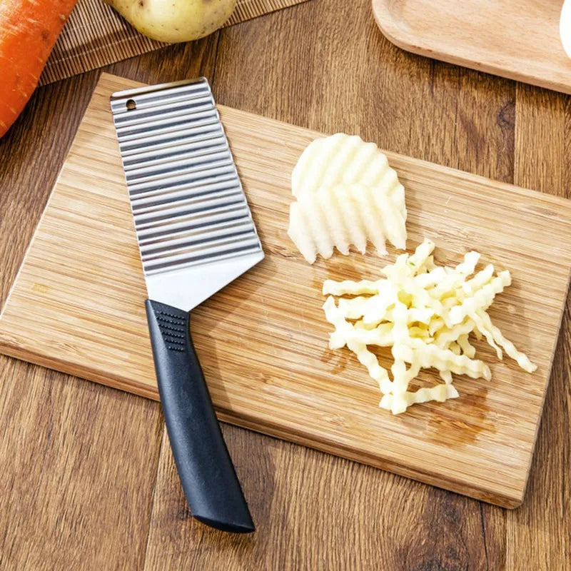 Crinkle Wavy Stainless Steel Vegetable and Fruit Slicer Cutter