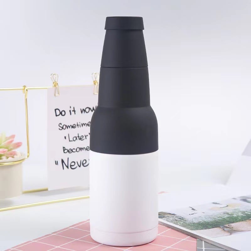 Frosted Glass Beer Mug for Icy Cold Drinks