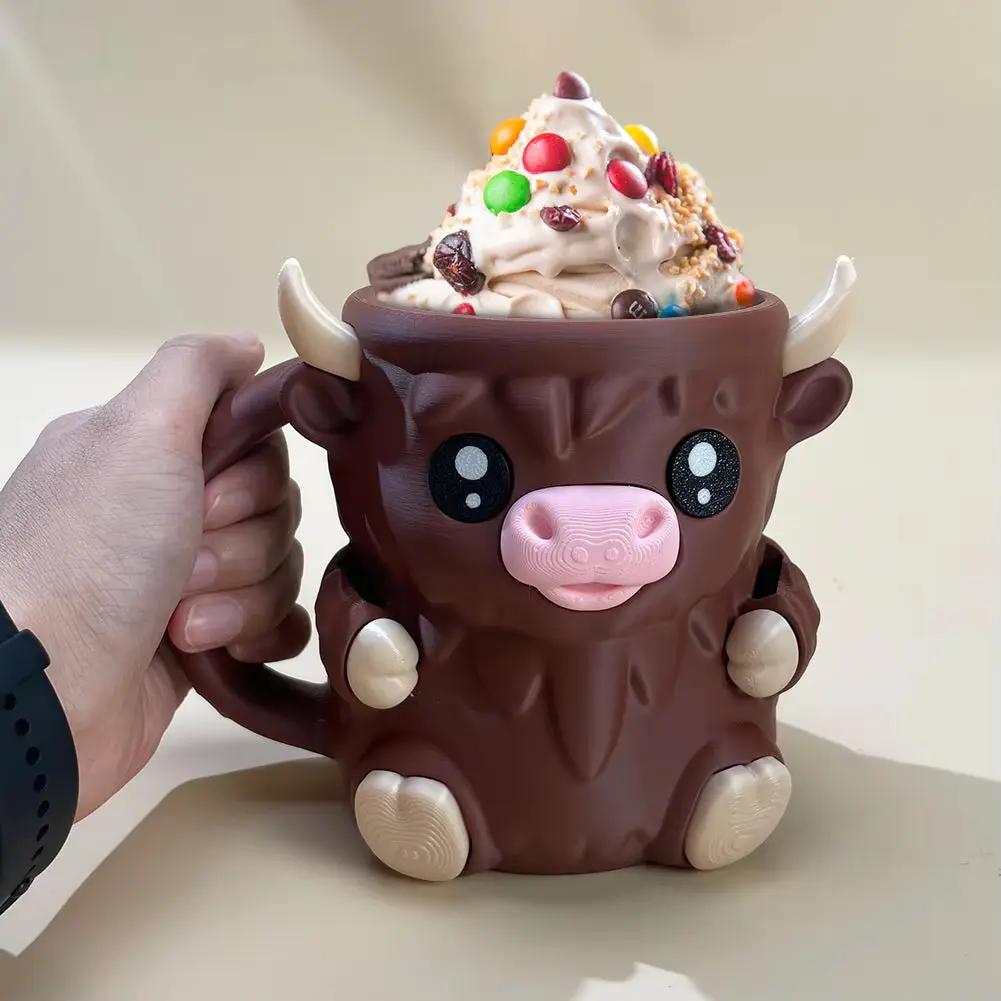 ChillyCharm - Insulated Ice Cream Cup with Spoon Holder