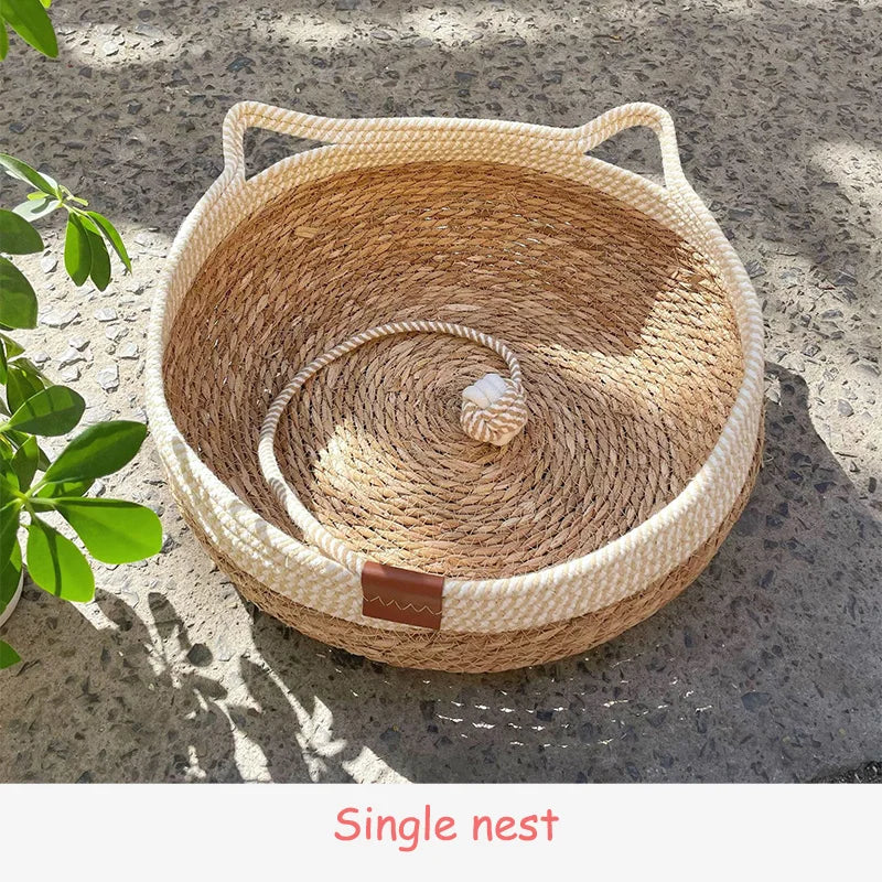 PurrNest - Ultimate Cozy Cat Bed for Year-Round Comfort