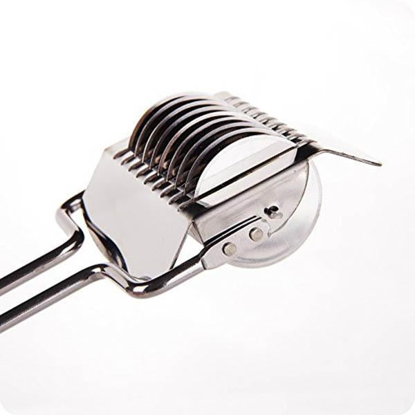 SavorSlice™ - Effortless Restaurant-Quality Noodle Cutter