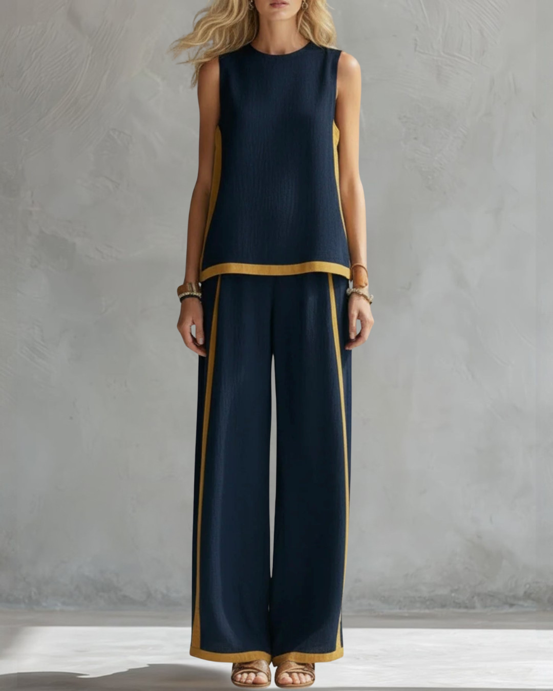 Leila - Chic Two-Piece Outfit Set