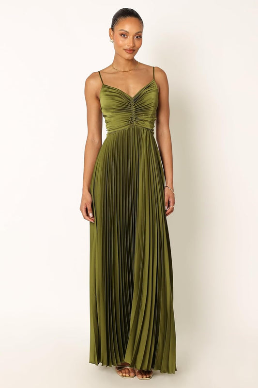 Elegant Pleated Midi Dress for Formal Occasions