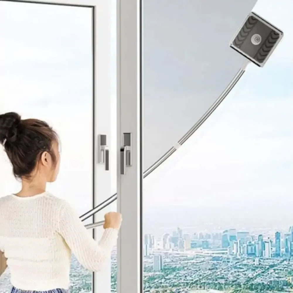 GlassBoom™ - Streak-Free Window Cleaner for Sparkling Clear Views