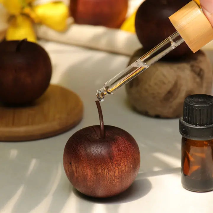 AromaApple™ - Handcrafted Wooden Essential Oil Diffuser Set