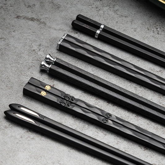 Elegant Bamboo Chopsticks Set for Dining and Entertaining