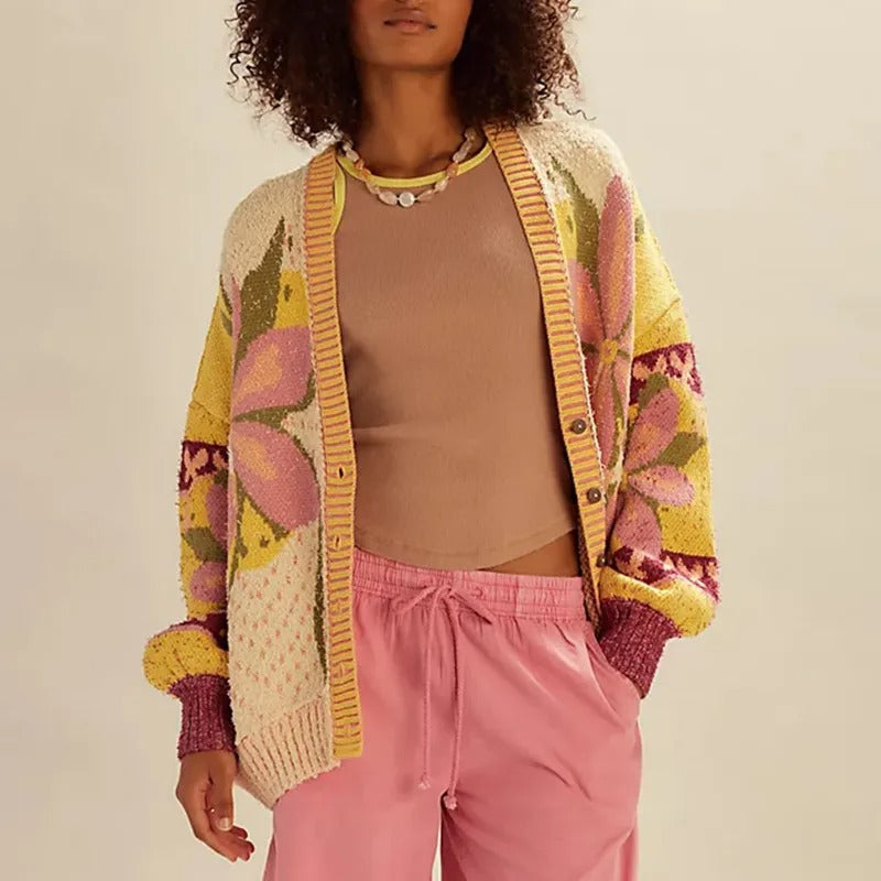 Cozy Floral Knit Cardigan with Loose Fit and Long Sleeves