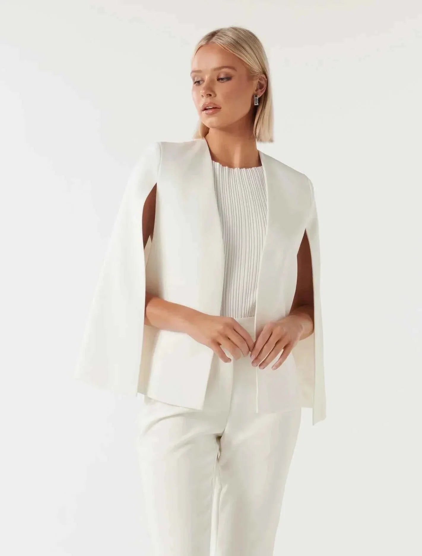 Elegant Women's Cape Blazer with Flowing Cut and Sleeve Slit